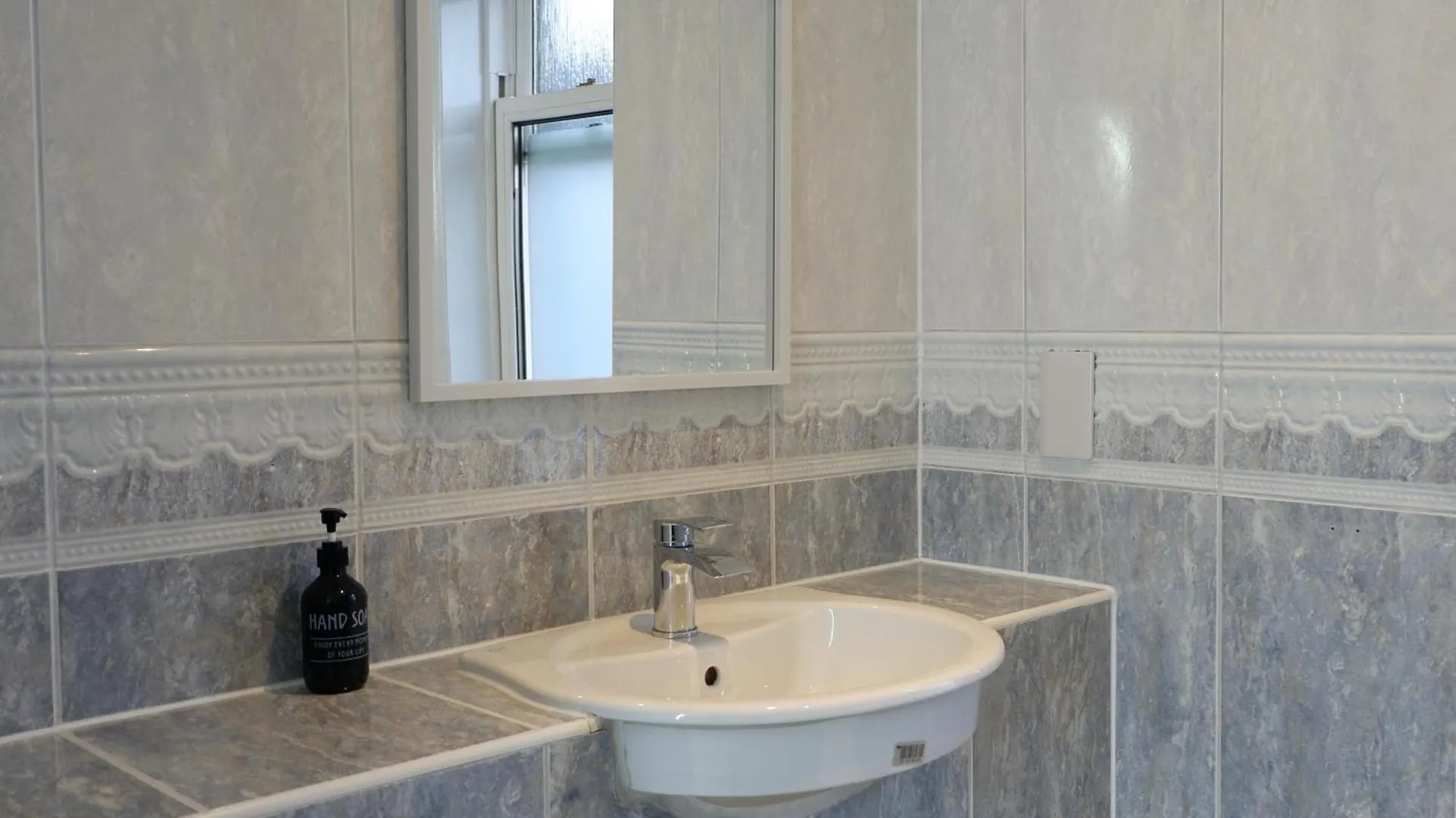 4 Friends House Otel Edinburgh 0*,  Birleşik Krallık