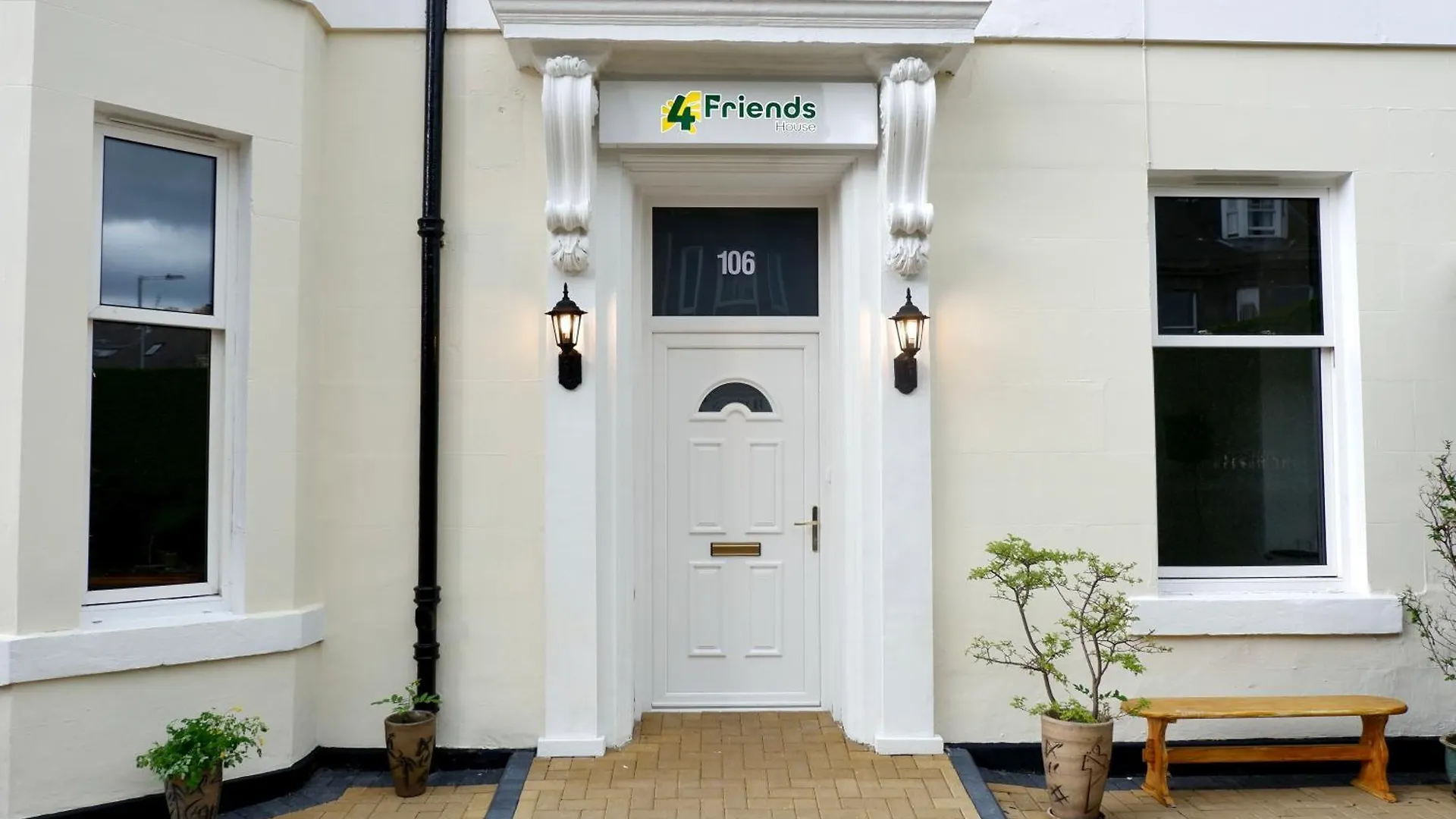 4 Friends House Hotel Edinburgh 0*,  United Kingdom