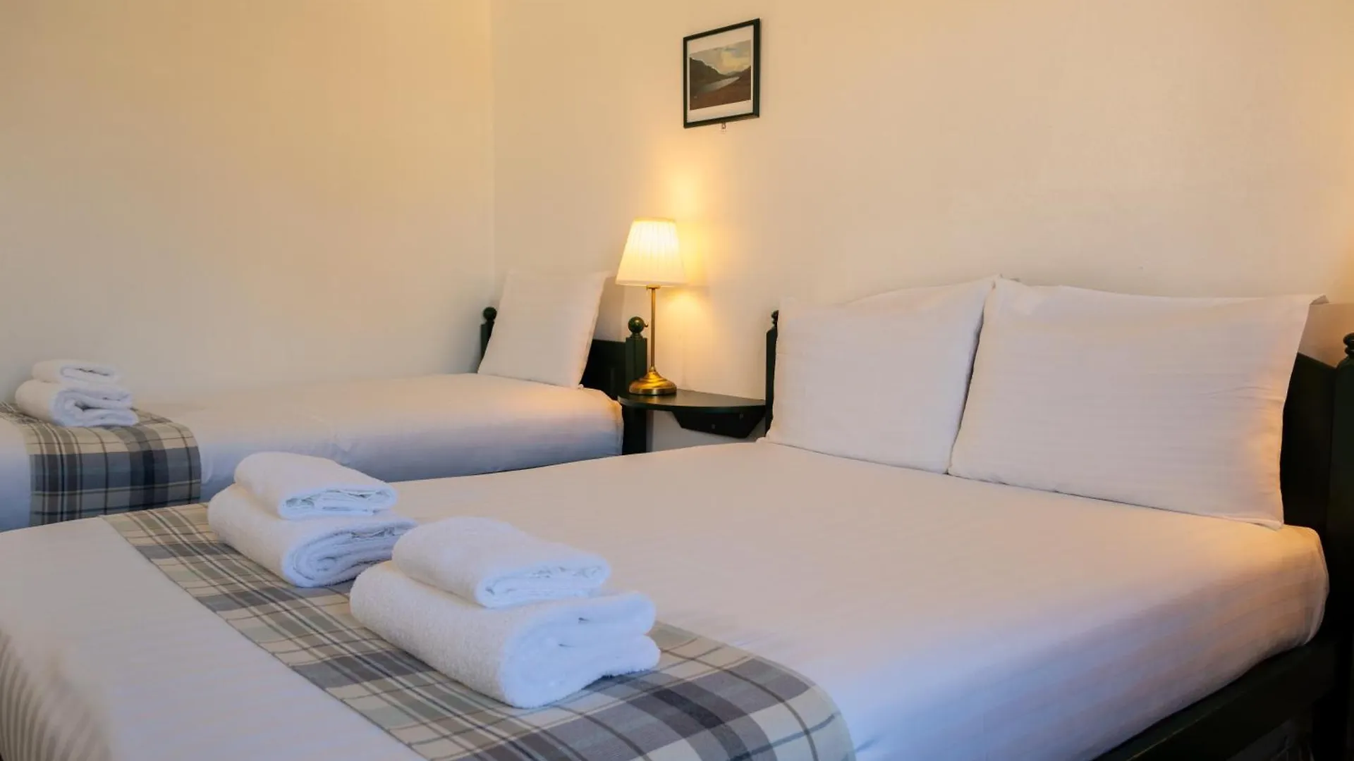 4 Friends House Hotel Edinburgh 0*,  United Kingdom
