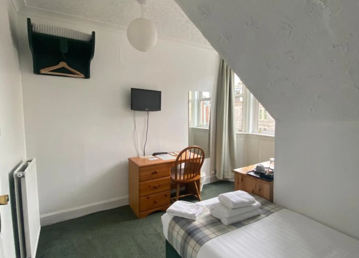 4 Friends House Otel Edinburgh Konukevi