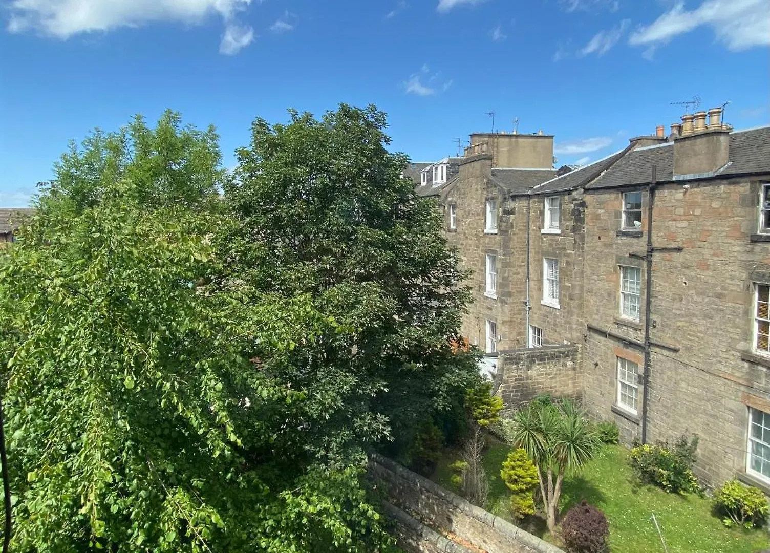 4 Friends House Otel Edinburgh Konukevi