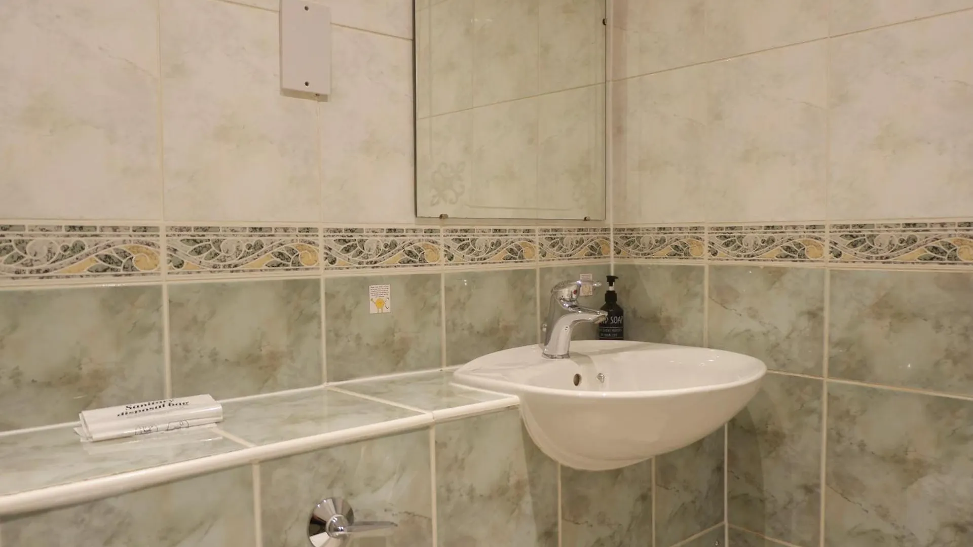 Guest house 4 Friends House Hotel Edinburgh