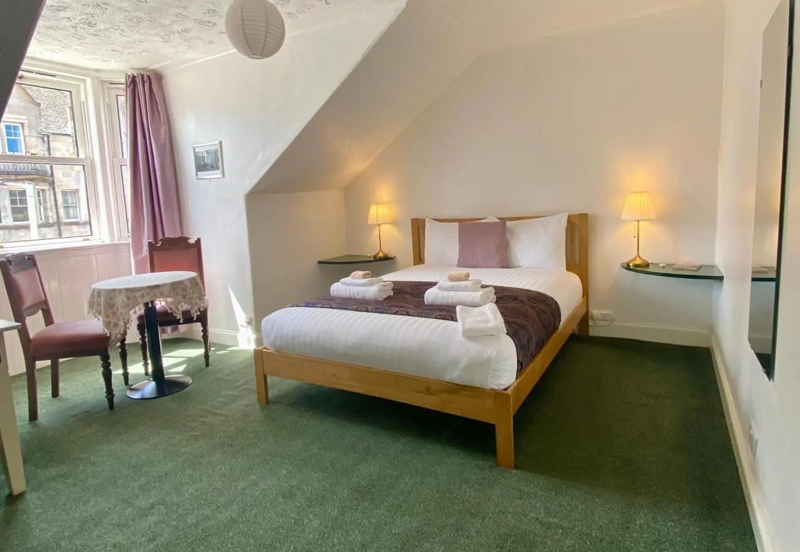 4 Friends House Hotel Edinburgh Guest house